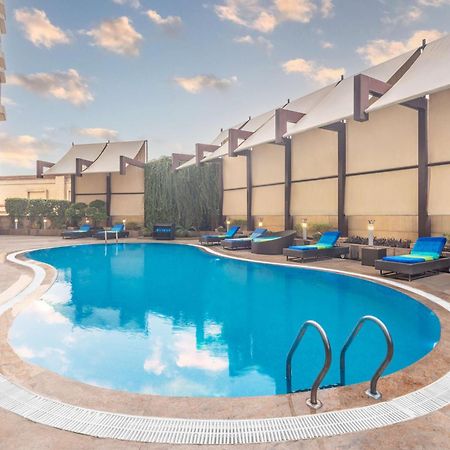 Radisson Gurugram Sohna Road City Center Gurgaon Exteriör bild