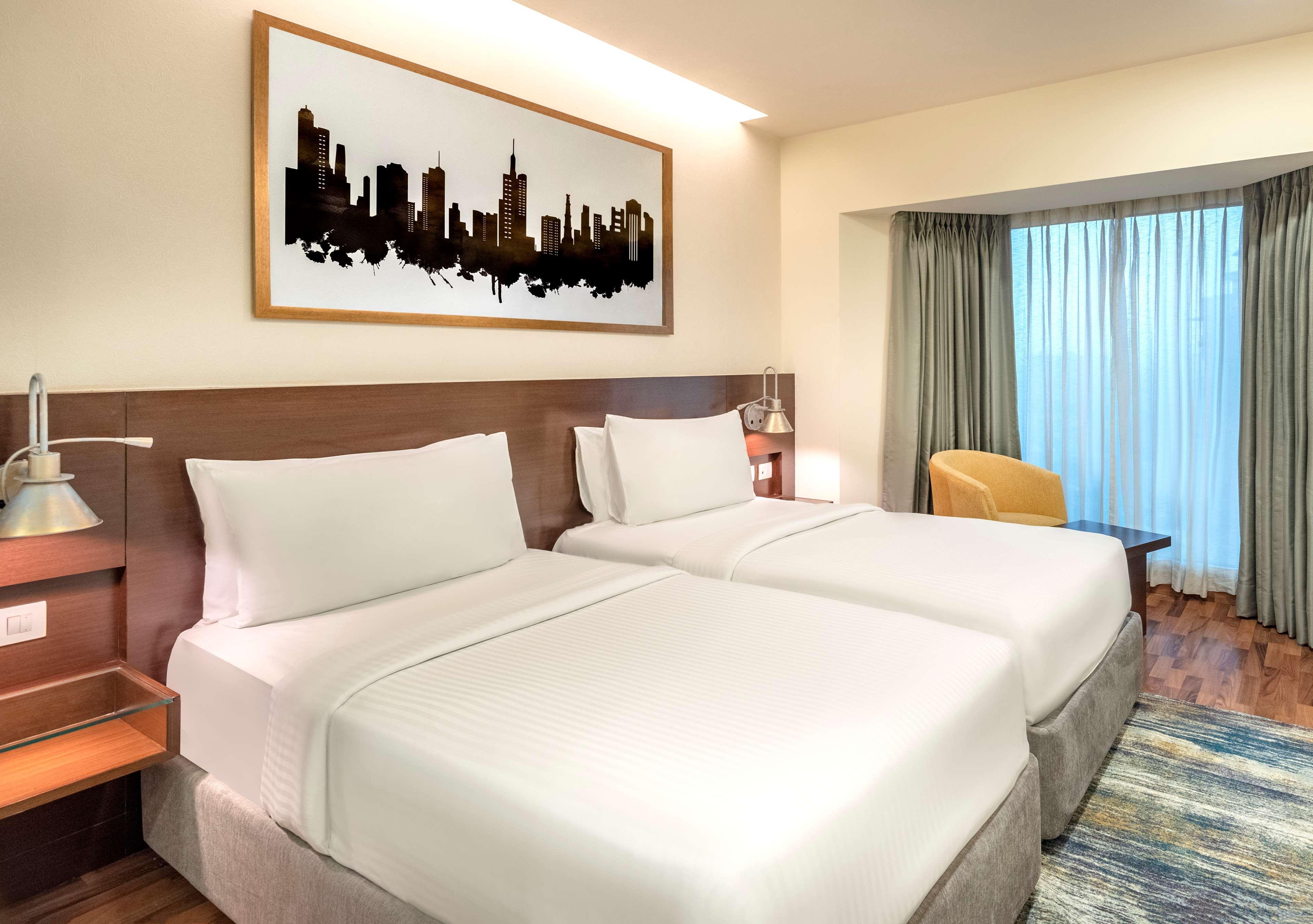 Radisson Gurugram Sohna Road City Center Gurgaon Exteriör bild