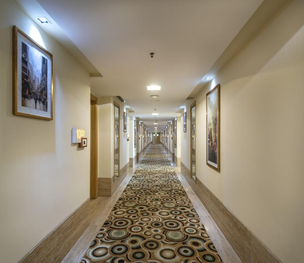Radisson Gurugram Sohna Road City Center Gurgaon Exteriör bild