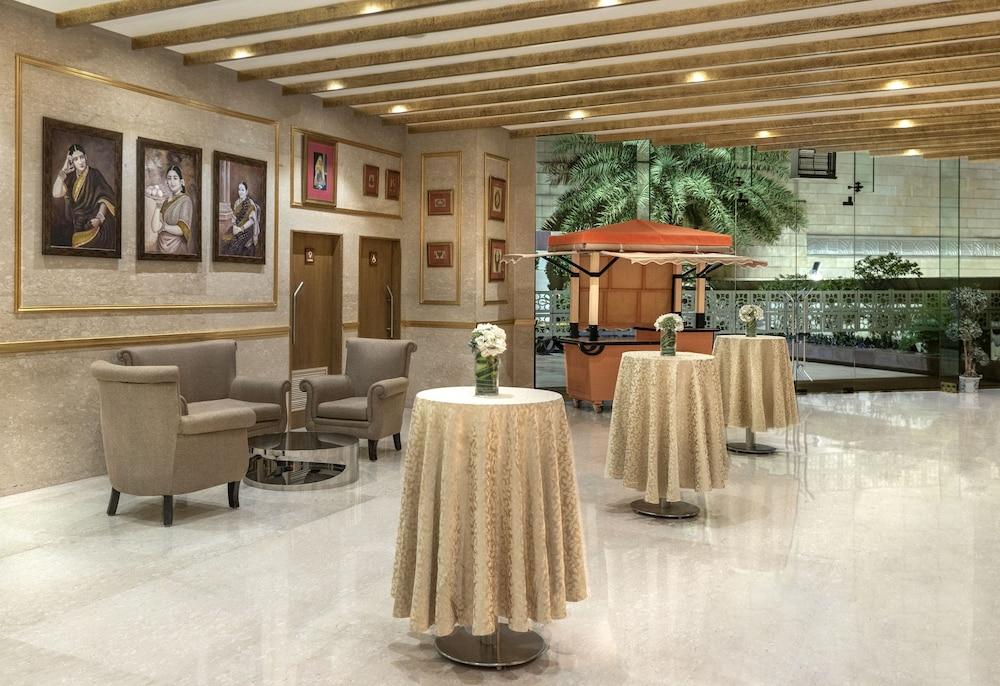Radisson Gurugram Sohna Road City Center Gurgaon Exteriör bild