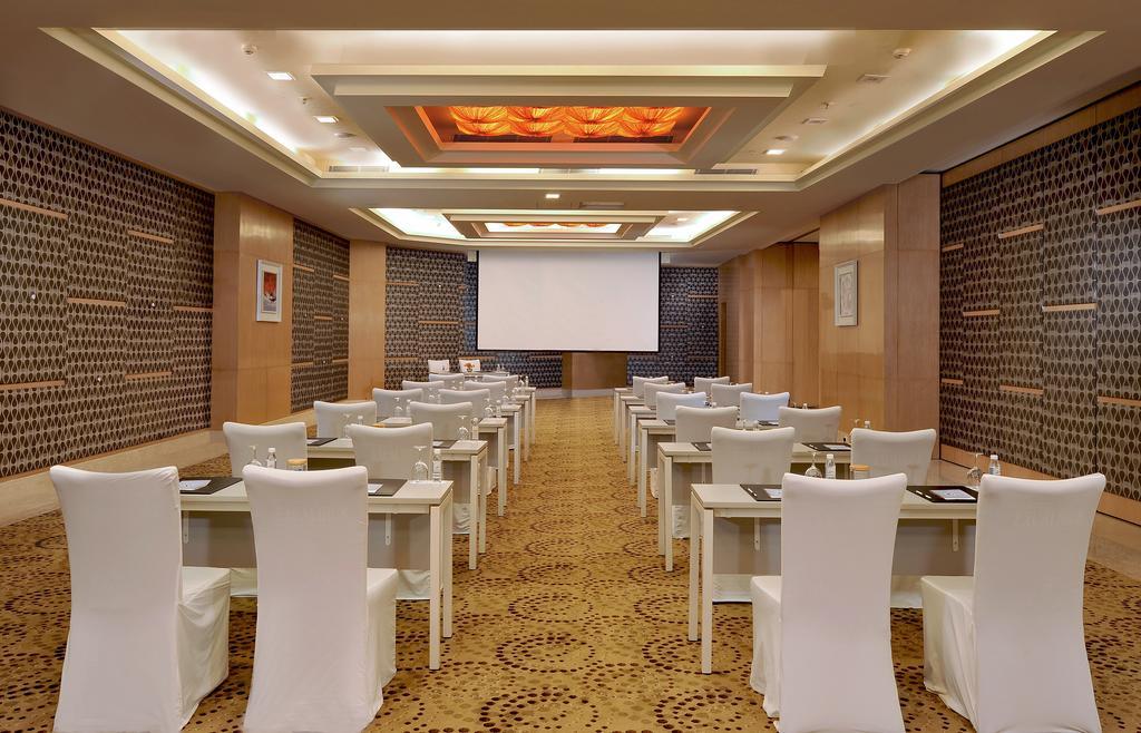 Radisson Gurugram Sohna Road City Center Gurgaon Exteriör bild
