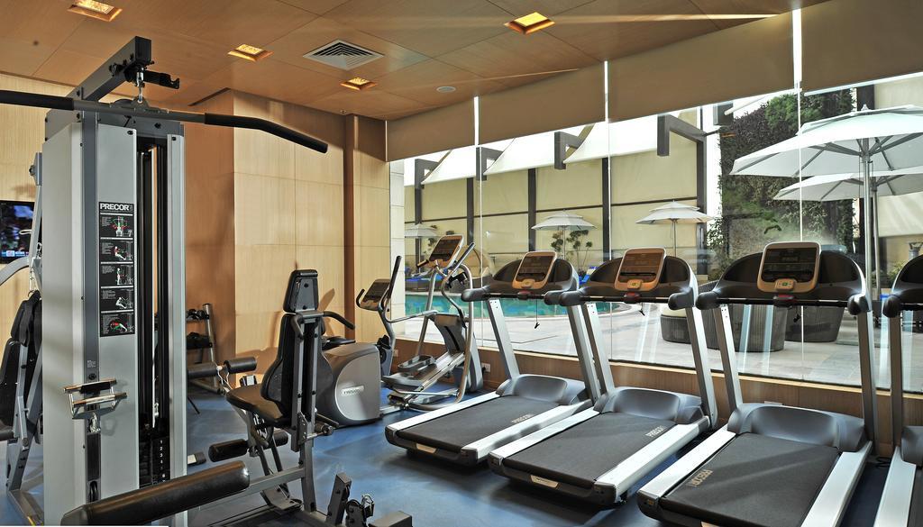 Radisson Gurugram Sohna Road City Center Gurgaon Exteriör bild