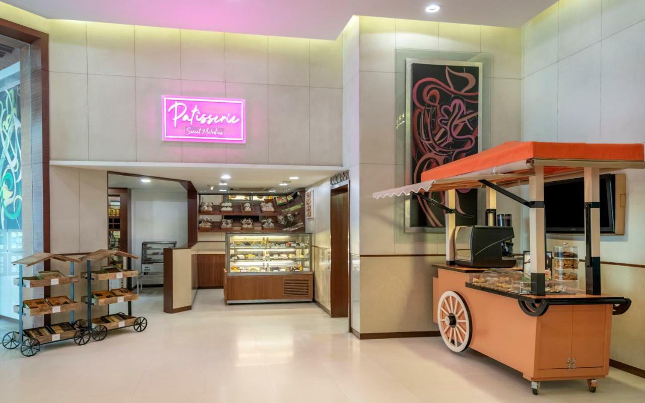 Radisson Gurugram Sohna Road City Center Gurgaon Exteriör bild